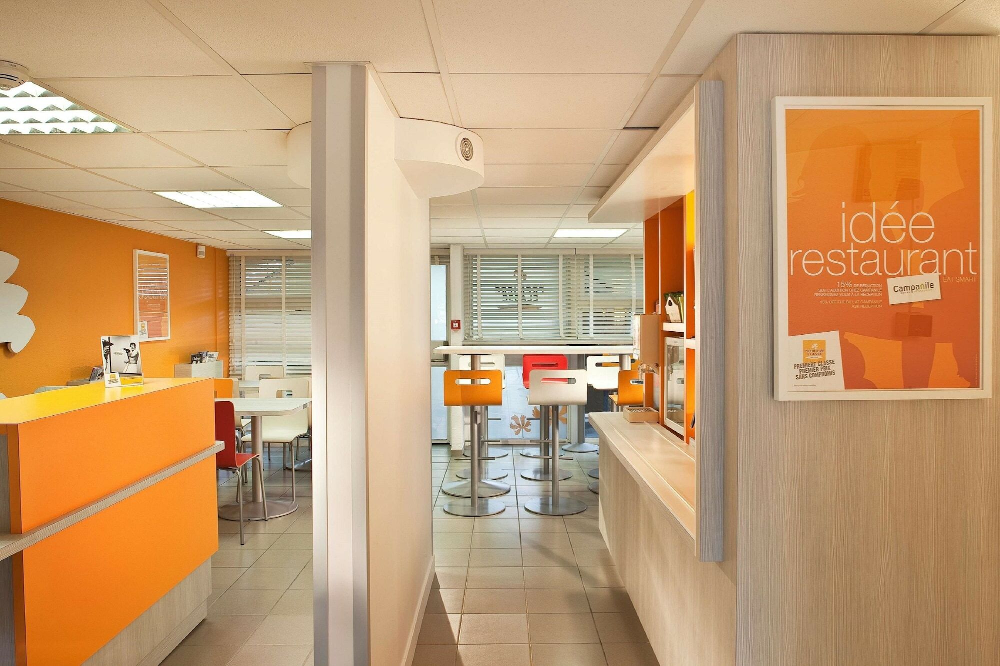 Premiere Classe Valenciennes Ouest Petite Foret Exterior photo